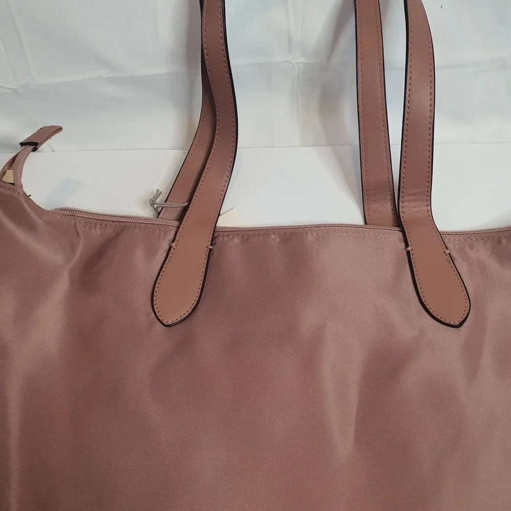 A New Day Tote Bag Pink Nylon 18x14x9 Overnighter Travel Laptop‎ Section Pockets